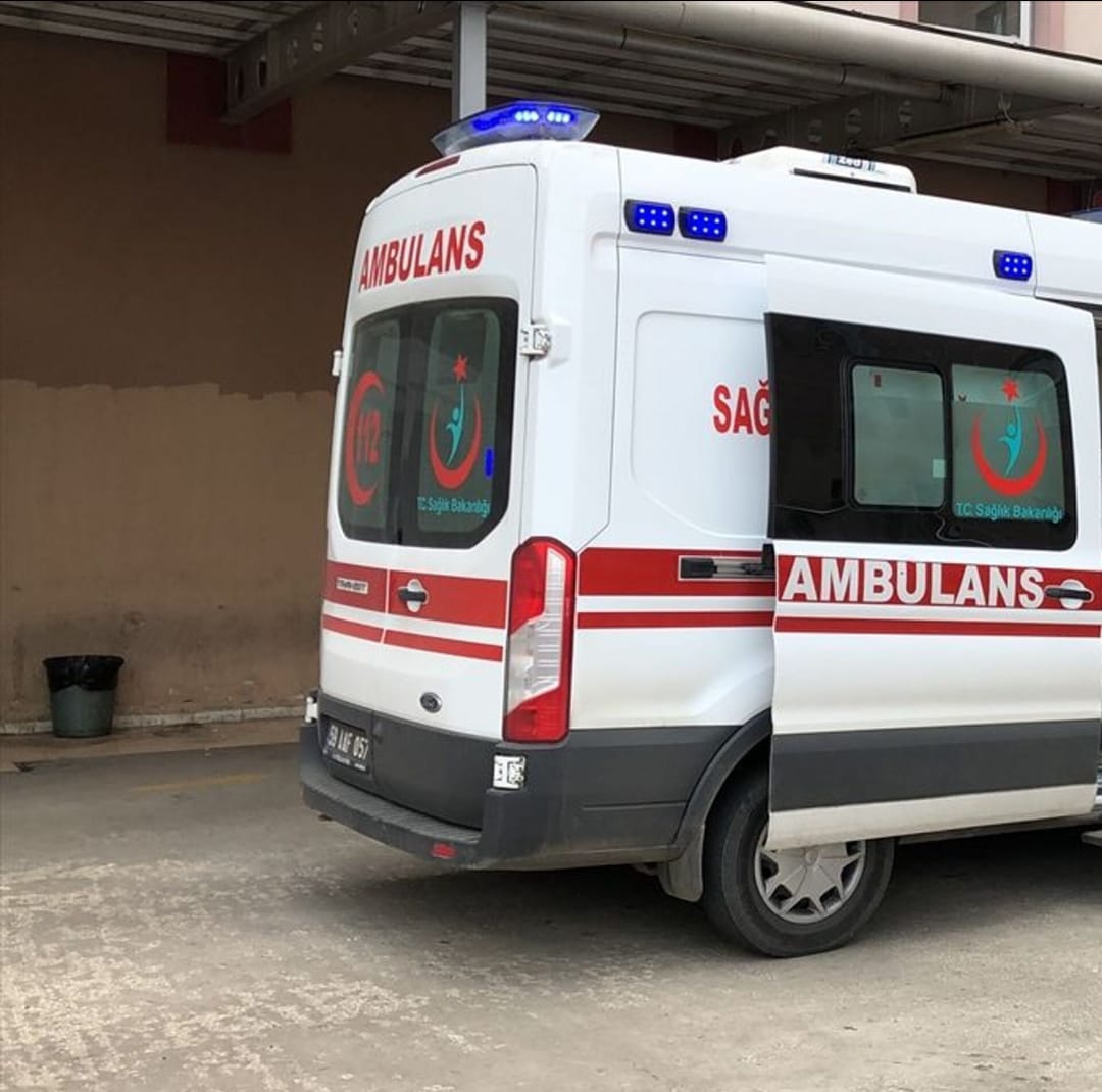 Dokuzuncu kattan düşen çocuk kurtarılamadı